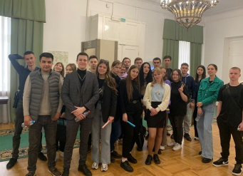 Студенты ЮФУ посетили Исторический литературный музей имени А.П. Чехова