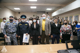 >Центр общественных коммуникаций ЮФУ поздравил юных журналистов с победой в конкурсе видеороликов