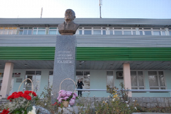 >Торжественная церемония открытия бюста академика РАН Анатолия Каляева 