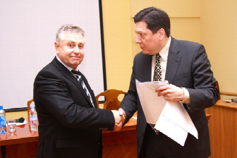 >Вручения наград и почетных знаков на Ученом совете ЮФУ