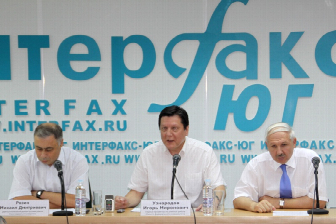 >Пресс-конференция в "Интерфакс-Юг": "Программа развития ЮФУ: итоги и перспективы модернизации образования"