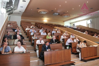 >На физическом факультете прошел пленум УМО по физике 