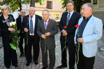 >Регионоведов ЮФУ с Днём знаний поздравили ведущие исследователи и учёные России