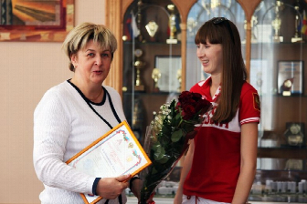 >Ректор ЮФУ поздравила серебряную медалистку Олимпийских игр 2012
