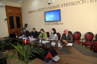 >ЮФУ наладит сотрудничество с Университетом Цинхуа