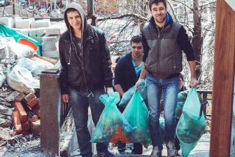 >Студенты и сотрудники ЮФУ приняли участие в субботнике