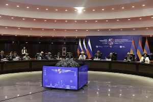Сотрудники ЮФУ приняли участие в Х Российско-Армянском межрегиональном форуме в Ереване