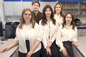 Ученые ЮФУ нашли способ удешевить и продлить срок службы топливных элементов